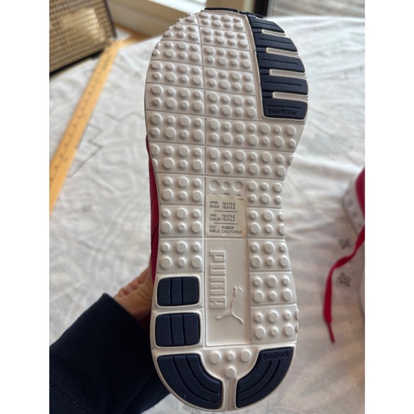 Puma Pink Lace Up Athletic Shoes Sneakers Women's Size 7,‎ euro 37.5, UK 4.5 - Picture 8 of 10